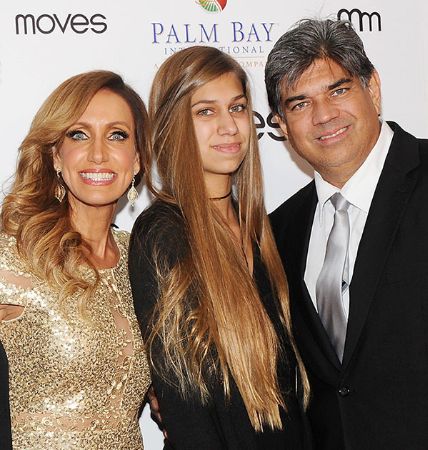 On the right side of photo Lorenzo Luaces and in black dress his daughter Lina Lorenzo next to her is his ex-wife Liliana Del Carmen Estefan.